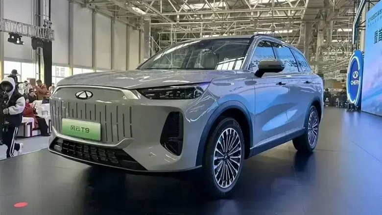 Новая версия Chery Amulet T9 будет проезжать почти 200 км без бензина, а с полным баком &mdash; более 1400 км