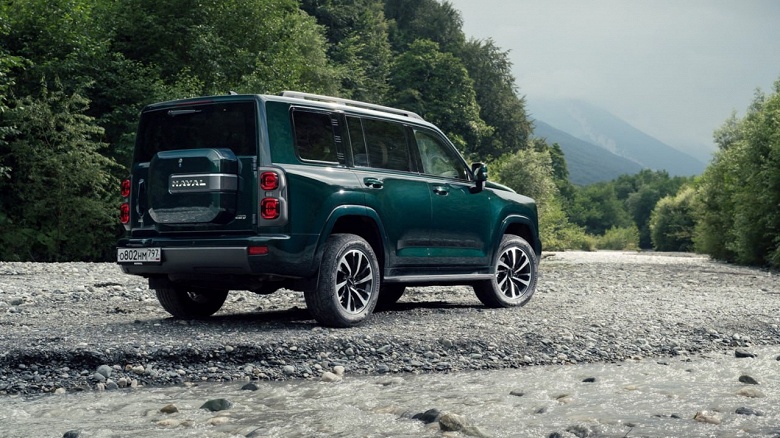 Новейший Haval H9 &mdash; это тот же Tank 500, только дешевле? В конструкции обеих машин немало общего