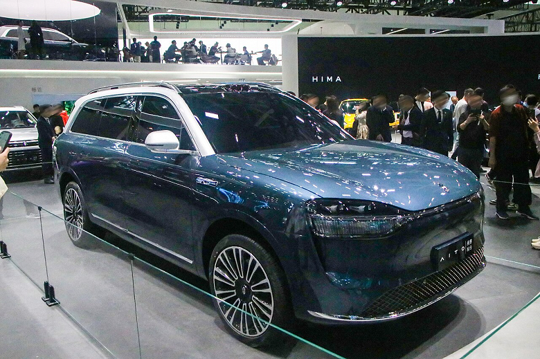 Убийца Mercedes-Maybach GLS и BMW X7, бестселлер и самый безопасный китайский автомобиль. В Россию везут партию Huawei Aito M9 - 1 Убийца Mercedes-Maybach GLS и BMW X7, бестселлер и самый безопасный китайский автомобиль. В Россию везут партию Huawei Aito M9