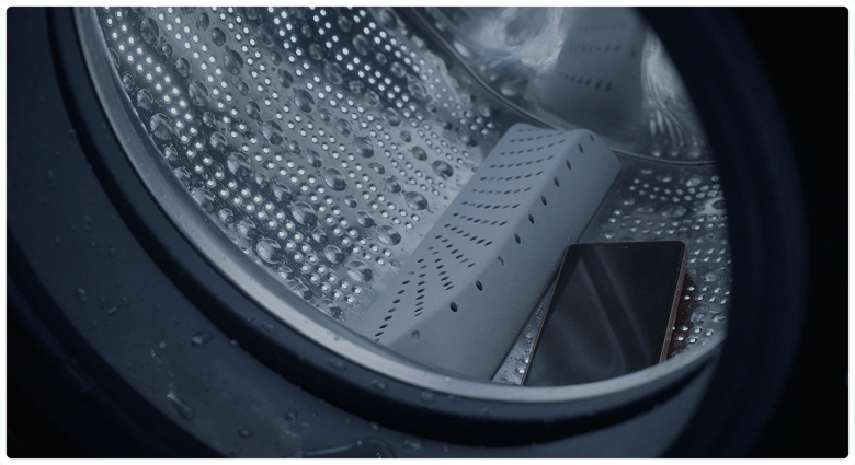 Международный запуск всё ближе: Honor испытала рекордно тонкий складной смартфон Magic V3 гидравлическим прессом и в стиральной машине - 1 Международный запуск всё ближе: Honor испытала рекордно тонкий складной смартфон Magic V3 гидравлическим прессом и в стиральной машине