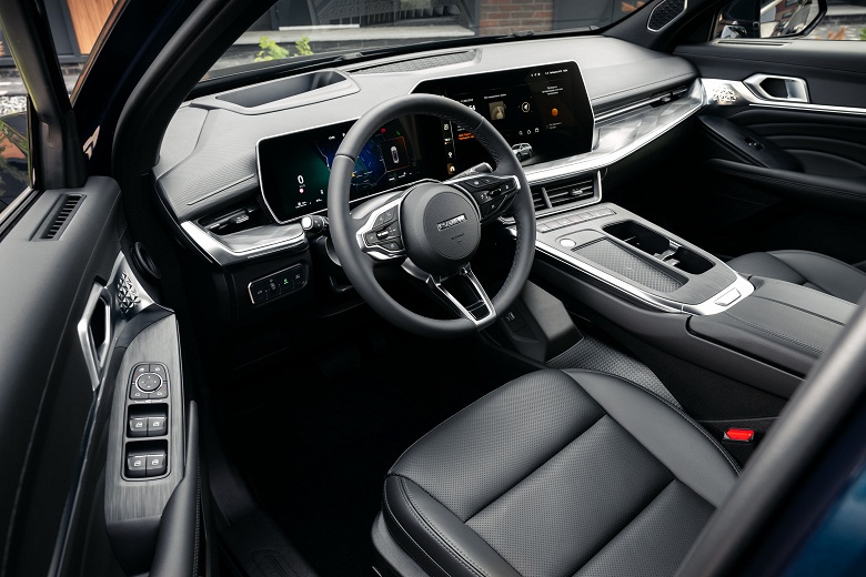 Новейший Haval F7 &mdash; всего 2,3 млн рублей. Продажи новинки стартуют в Белоруссии, там кроссовер сильно дешевле, чем в России