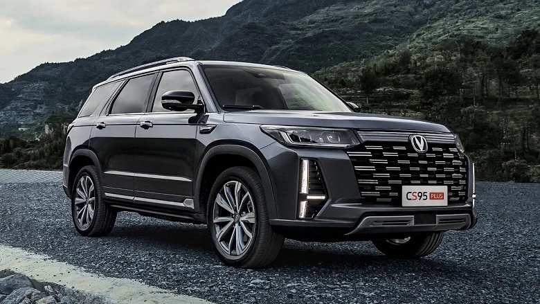 Самый большой кроссовер Changan подорожал в России, но не сильно. Changan CS95 в топ теперь стоит почти 4,4 млн рублей - 1 Самый большой кроссовер Changan подорожал в России, но не сильно. Changan CS95 в топ теперь стоит почти 4,4 млн рублей
