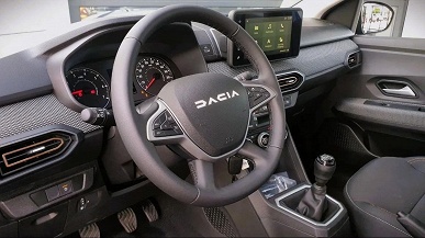 Самый популярный автомобиль в Европе выставили на продажу в России: за Dacia Sandero Stepway 2024 просят 2,4 млн рублей - 3 Самый популярный автомобиль в Европе выставили на продажу в России: за Dacia Sandero Stepway 2024 просят 2,4 млн рублей