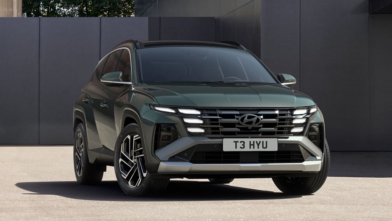 Крупные столичные дилеры привезли в Россию кроссоверы Hyundai Tucson Travel 2024 с полным приводом. Цена — 3,7 млн рублей - 1 Крупные столичные дилеры привезли в Россию кроссоверы Hyundai Tucson Travel 2024 с полным приводом. Цена — 3,7 млн рублей