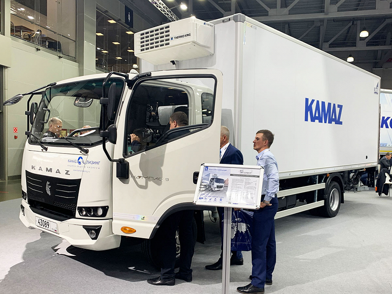 КамАЗ объявил большие скидки на модель «Компас 9» - 1 КамАЗ объявил большие скидки на модель «Компас 9»