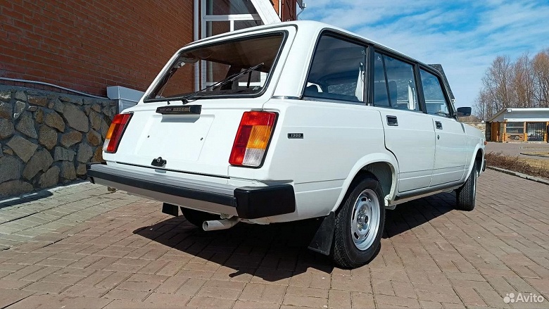 40-летний ВАЗ-2104 продают в России дороже новой топовой Lada Vesta SW Cross - 2 40-летний ВАЗ-2104 продают в России дороже новой топовой Lada Vesta SW Cross