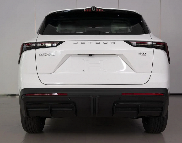 Представлен Jetour Dasheng 2025 — теперь с разогнанным мотором - 2 Представлен Jetour Dasheng 2025 — теперь с разогнанным мотором