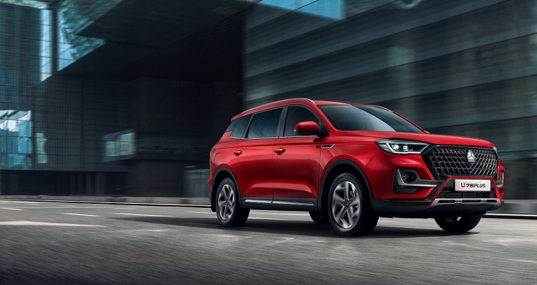 Просторный кроссовер белорусской сборки с 6-ступенчатым «автоматом» и гарантией 5 лет — всего 2,4 млн рублей. Объявлены все цены на VGV U70 Pro и VGV U75 Plus - 3 Просторный кроссовер белорусской сборки с 6-ступенчатым «автоматом» и гарантией 5 лет — всего 2,4 млн рублей. Объявлены все цены на VGV U70 Pro и VGV U75 Plus