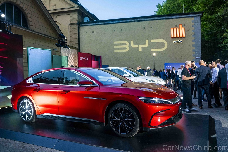 Захват европейского рынка продолжается: BYD выкупает немецкого дистрибутора автомобилей и запчастей - 1 Захват европейского рынка продолжается: BYD выкупает немецкого дистрибутора автомобилей и запчастей