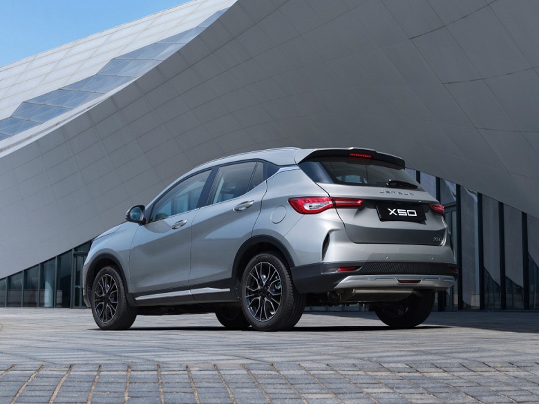 Кроссовер Jetour X50 за 1,99 млн рублей отличается от одноклассников, включая Belgee X50, Hyundai Creta и Chery Tiggo 4 Pro, задней подвеской - 2 Кроссовер Jetour X50 за 1,99 млн рублей отличается от одноклассников, включая Belgee X50, Hyundai Creta и Chery Tiggo 4 Pro, задней подвеской