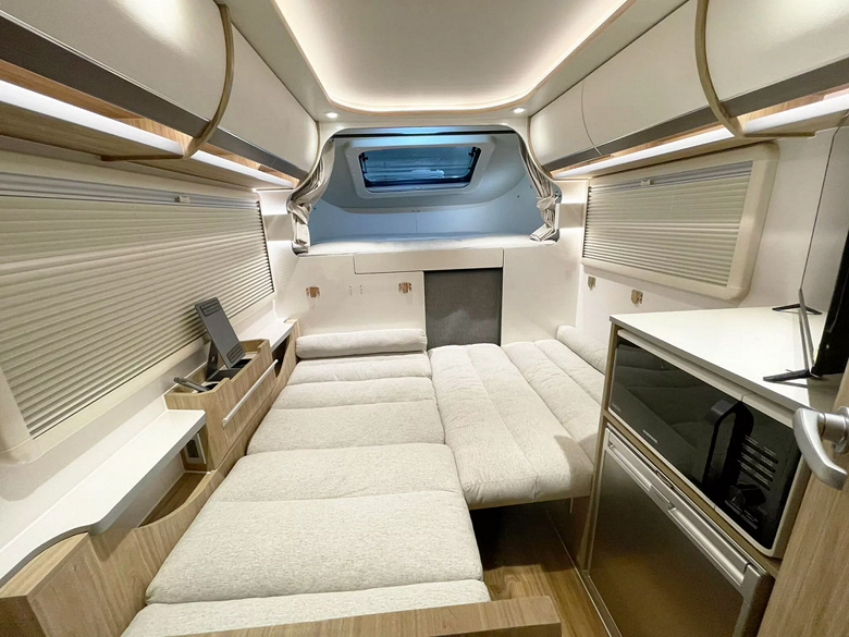 Представлен автодом на базе Toyota Hilux Champ - 1 Представлен автодом на базе Toyota Hilux Champ