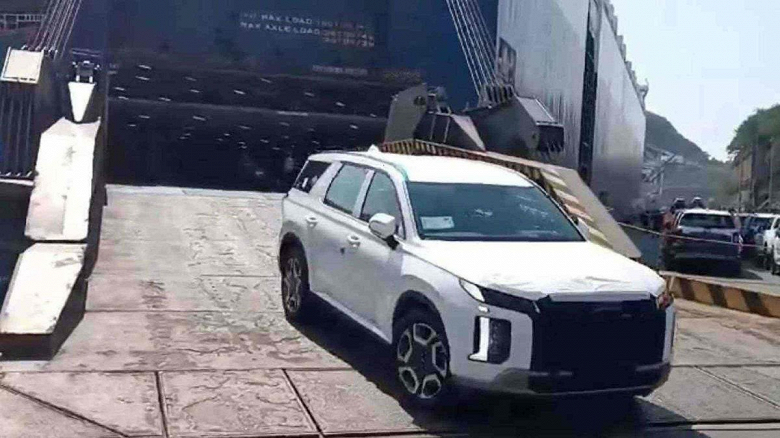 Дешевле и мощнее, чем в России: новые Hyundai Palisade 2025 уже доставлены на огромном судне и начинают официально продаваться в Бразилии - 1 Дешевле и мощнее, чем в России: новые Hyundai Palisade 2025 уже доставлены на огромном судне и начинают официально продаваться в Бразилии