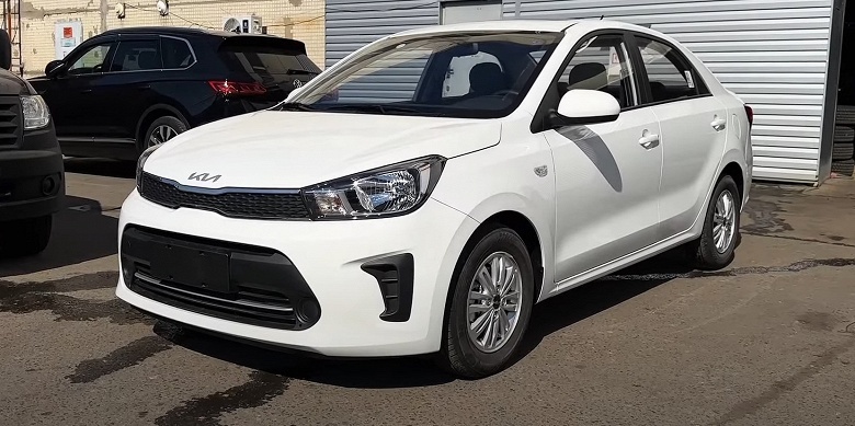 Для тех, кто всё еще хочет Kia Rio. «Клубный сервис» протестировал недорогой Kia Pegas и сравнил машину с Lada Vesta - 1 Для тех, кто всё еще хочет Kia Rio. «Клубный сервис» протестировал недорогой Kia Pegas и сравнил машину с Lada Vesta