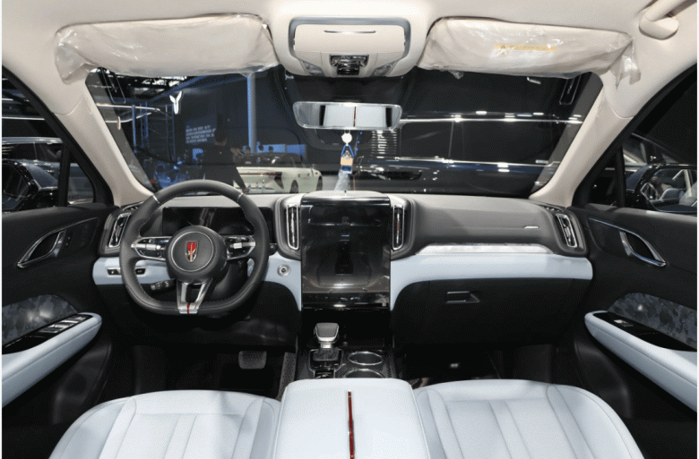 Cамый дешёвый автомобиль люксового бренда Hongqi получил новую версию с запасом хода 1100 км: представлен Hongqi HS3 PHEV - 4 Cамый дешёвый автомобиль люксового бренда Hongqi получил новую версию с запасом хода 1100 км: представлен Hongqi HS3 PHEV