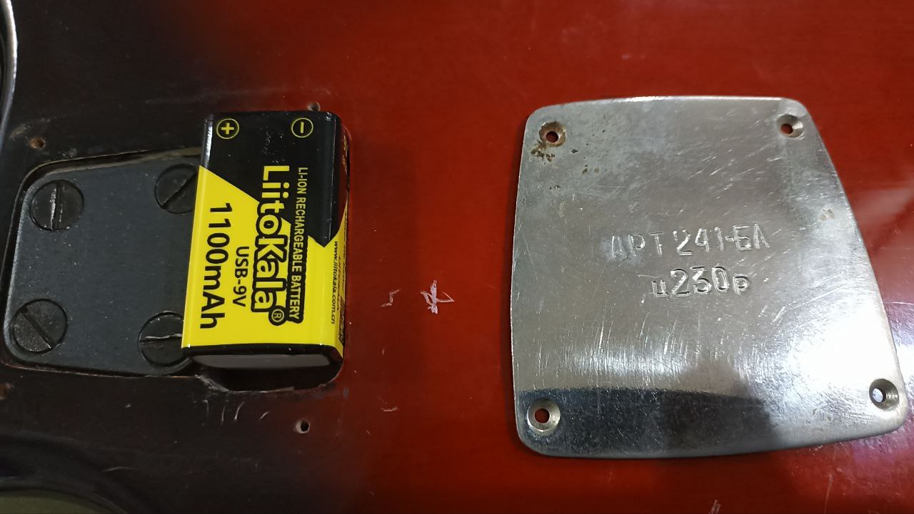 Советская электрогитара со встроенными эффектами: восстановление - 21 Советская электрогитара со встроенными эффектами: восстановление - 21