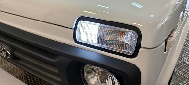 Так выглядит новая Lada Niva Luxe &mdash; со светодиодными ходовыми огнями