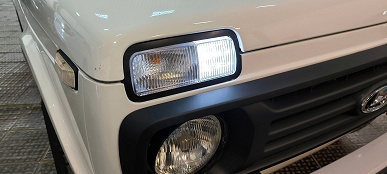 Так выглядит новая Lada Niva Luxe &mdash; со светодиодными ходовыми огнями