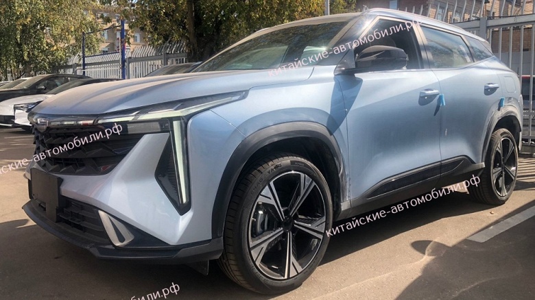 В России скоро появится новый Geely Atlas &mdash; покруче нынешнего