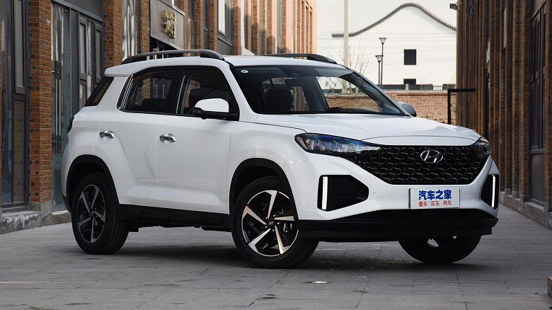 Hyundai ix35 подешевел в России на 600 тыс. рублей — теперь кроссовер стоит от 2,7 млн рублей - 1 Hyundai ix35 подешевел в России на 600 тыс. рублей — теперь кроссовер стоит от 2,7 млн рублей