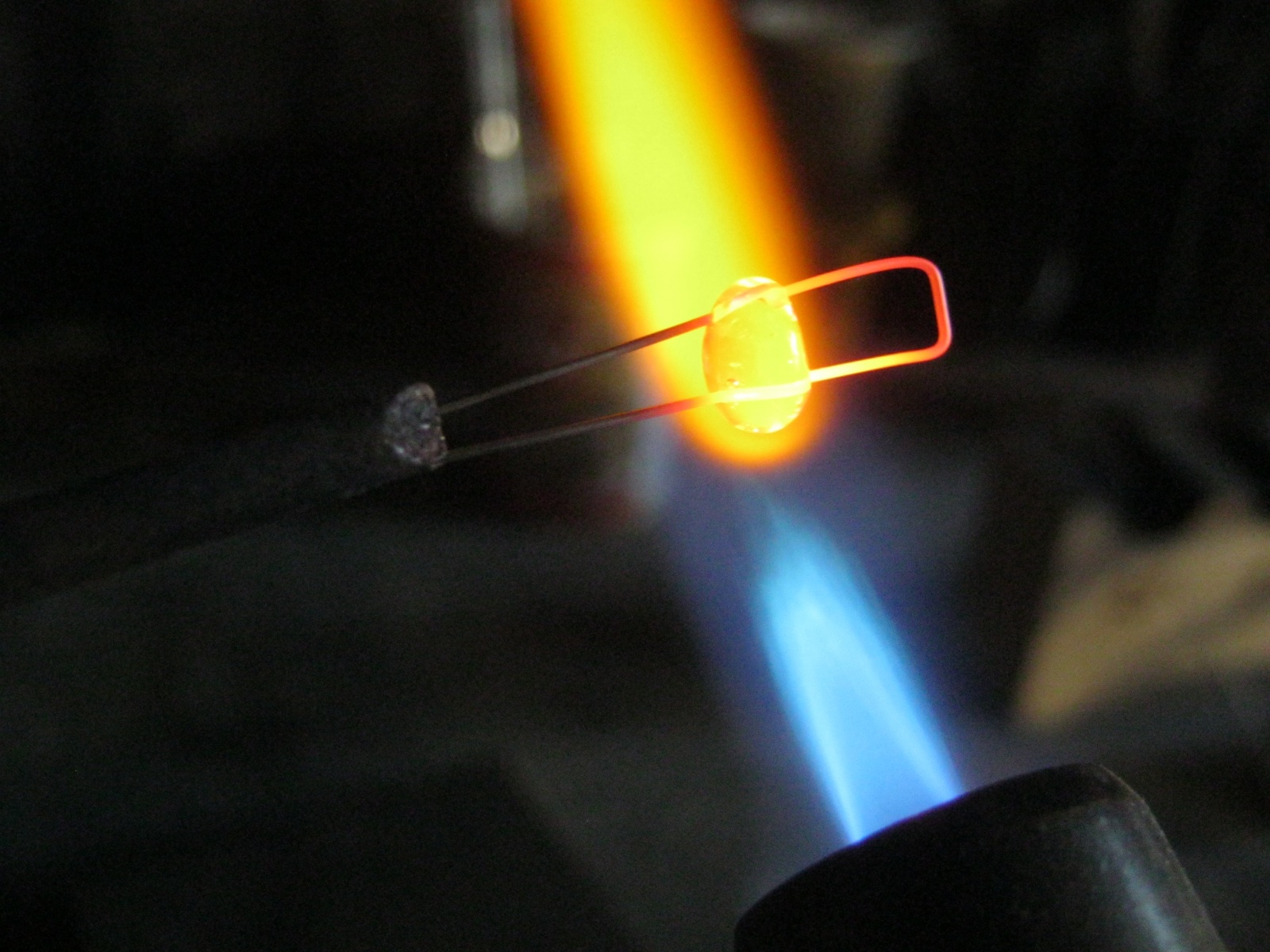 Изготовление лампы с цоколем упрощённого типа - 28 Изготовление лампы с цоколем упрощённого типа - 28