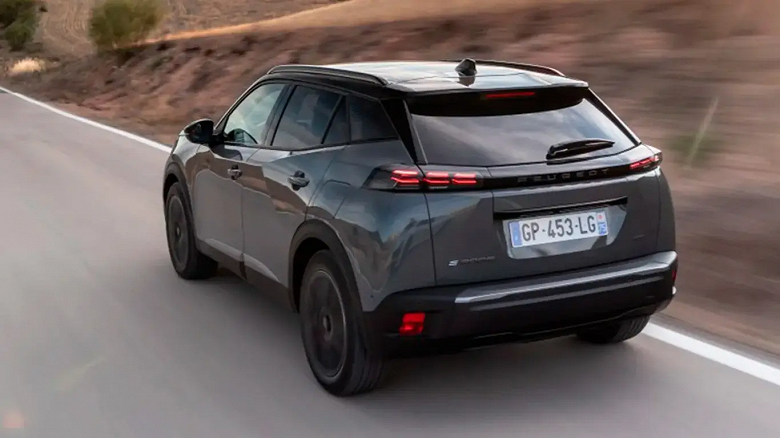 Представлен новый Peugeot 2008. Теперь дешевле - 2 Представлен новый Peugeot 2008. Теперь дешевле