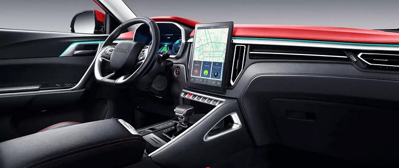 Мотор Mitsubishi и 6-ступенчатый &laquo;автомат&raquo; за 1,95 млн рублей &mdash; хитовое сочетание: россияне за неделю раскупили первую партию кроссов Forthing T5