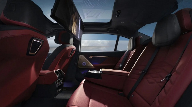 В Россию привезли редкую новую BMW 530Li размером с «семерку»: дилер предлагает скидку в 1,2 млн рублей за кредит и trade-in - 3 В Россию привезли редкую новую BMW 530Li размером с «семерку»: дилер предлагает скидку в 1,2 млн рублей за кредит и trade-in