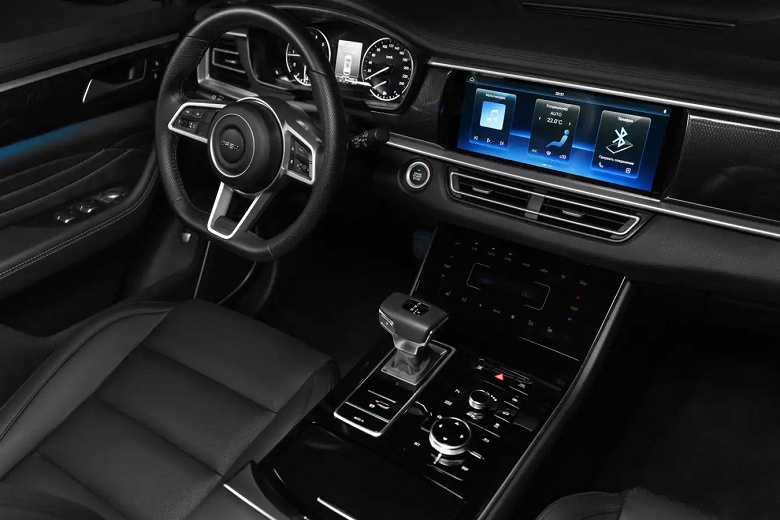 5-метровый кроссовер с мотором 231 л.с., классическим &laquo;автоматом&raquo; и полным приводом &mdash; всего 3,3 млн рублей. Dongfeng DFSK ix7 подешевел в России на 700 тыс. рублей