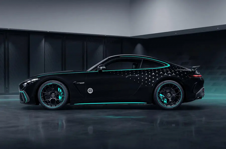 Представлен редкий Mercedes-AMG GT 63 Pro 4MATIC+ для поклонников &laquo;Формулы-1&raquo;