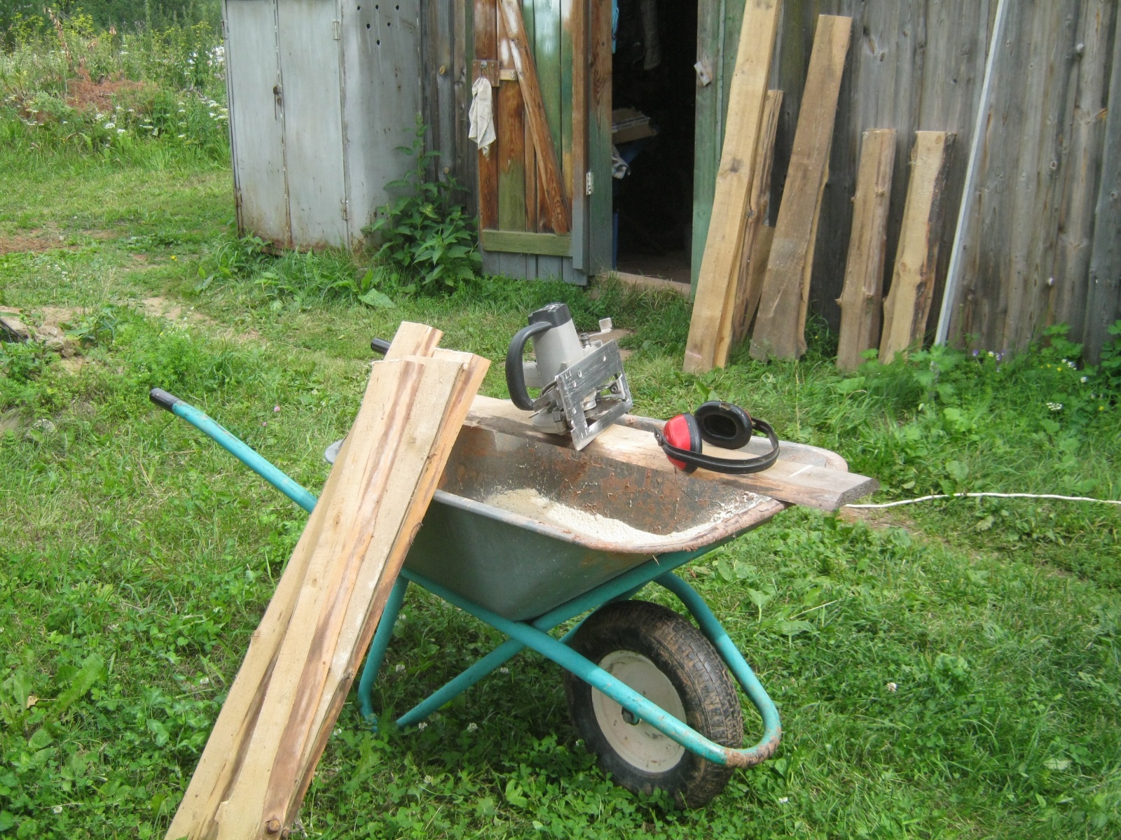 Домашняя мастерская. Большое рабочее место с вытяжным зонтом - 4 Домашняя мастерская. Большое рабочее место с вытяжным зонтом - 4