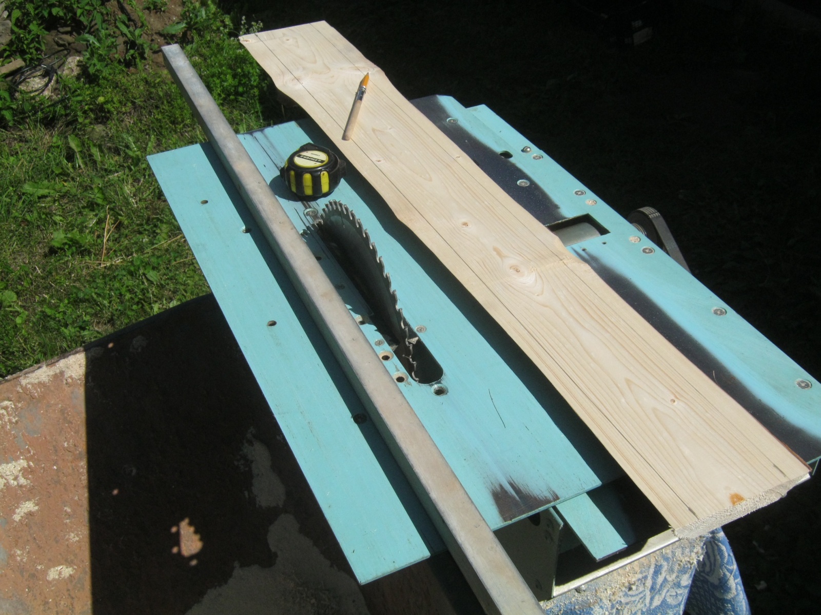 Домашняя мастерская. Большое рабочее место с вытяжным зонтом - 6 Домашняя мастерская. Большое рабочее место с вытяжным зонтом - 6