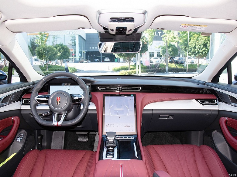 Китайский заменитель BMW 5 серии и Mercedes-Benz E-класса обновился, но не подорожал. Представлен Hongqi H5 2025, эту машину ждут в России - 3 Китайский заменитель BMW 5 серии и Mercedes-Benz E-класса обновился, но не подорожал. Представлен Hongqi H5 2025, эту машину ждут в России