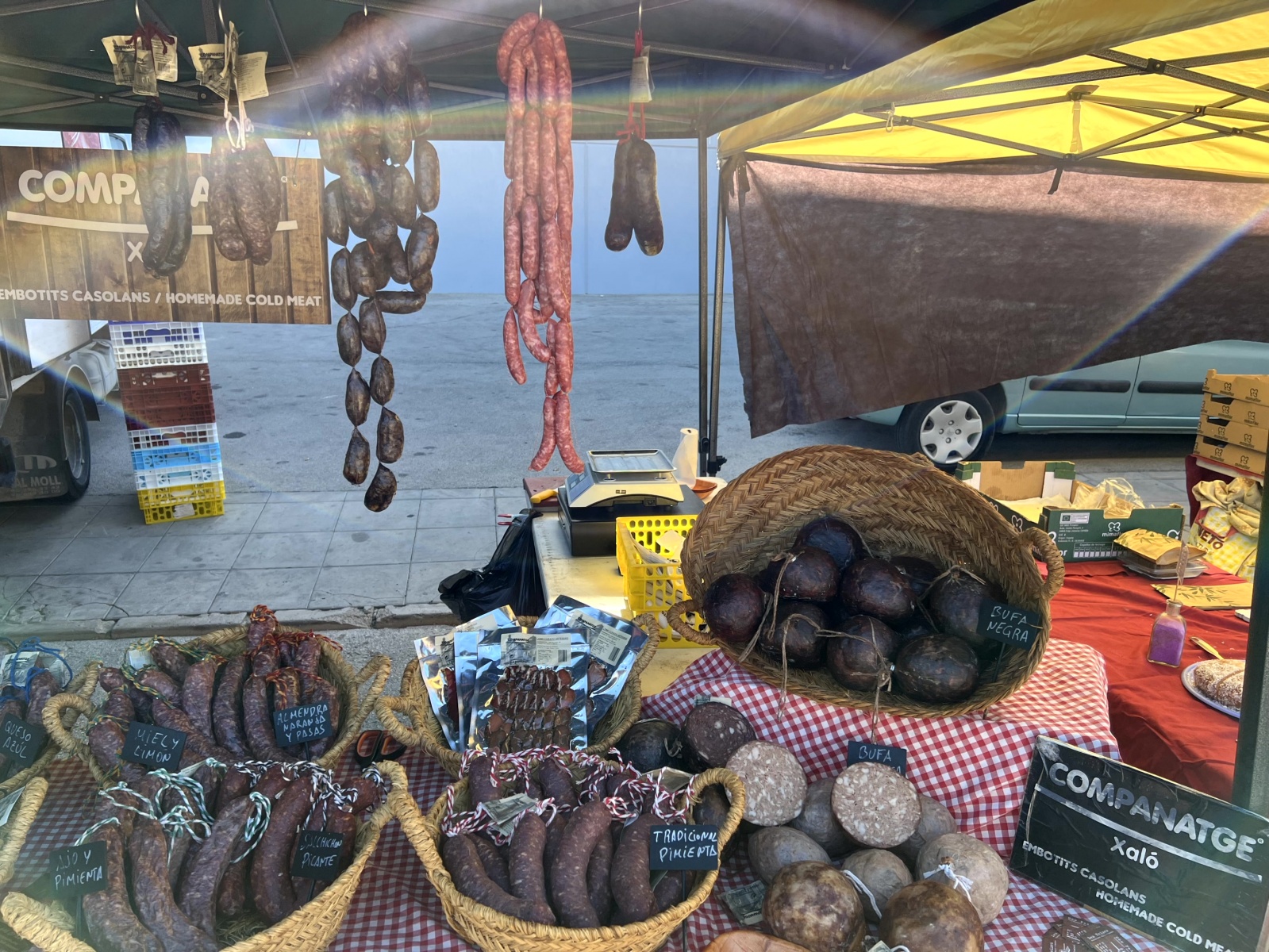 Kindle за копейки, робот-пылесос от iRobot и куча фотоаппаратов и вспышек: воскресная барахолка под Валенсией - 19 Kindle за копейки, робот-пылесос от iRobot и куча фотоаппаратов и вспышек: воскресная барахолка под Валенсией - 19