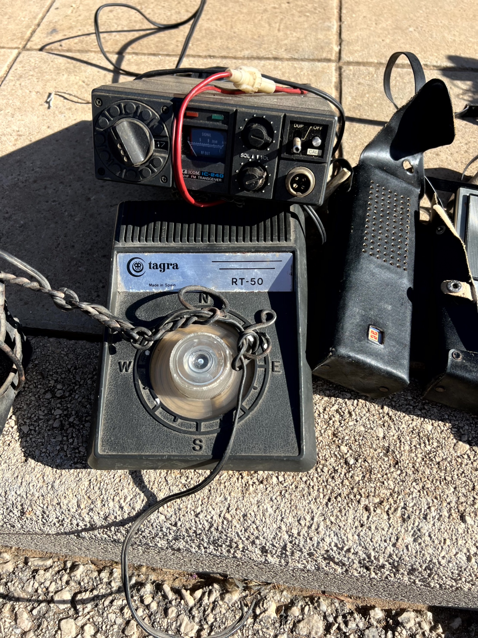 Kindle за копейки, робот-пылесос от iRobot и куча фотоаппаратов и вспышек: воскресная барахолка под Валенсией - 40 Kindle за копейки, робот-пылесос от iRobot и куча фотоаппаратов и вспышек: воскресная барахолка под Валенсией - 40