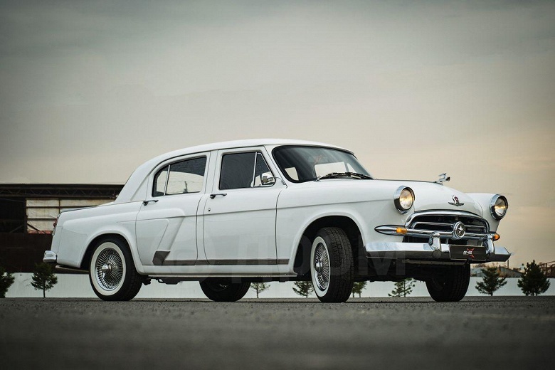 В России продают уникальную &laquo;Волгу&raquo; ГАЗ-21 &mdash; 4,6-литровым мотором V6 и пневмоподвеской