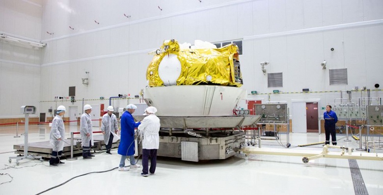 На Восточном начали заправлять разгонный блок &laquo;Фрегат&raquo;. Он будет запускать радиолокационный спутник &laquo;Кондор-ФКА&raquo; №2