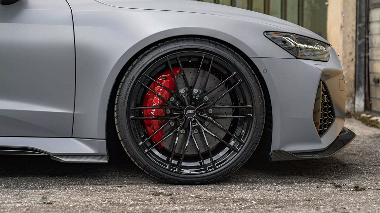 Audi RS7 Sportback стал ещё круче: мощность выросла до 710 л.с., обновился дизайн - 3 Audi RS7 Sportback стал ещё круче: мощность выросла до 710 л.с., обновился дизайн