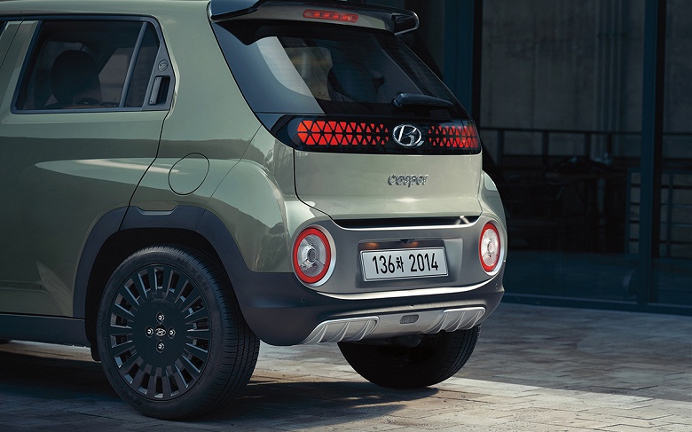 В России появился новый кроссовер Hyundai. За Hyundai Casper с &laquo;автоматом&raquo; просят 1,79 млн рублей