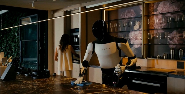 Илон Маск показал &laquo;маршрутку&raquo; Tesla и &laquo;личного R2D2/C3PO, только лучше&raquo;