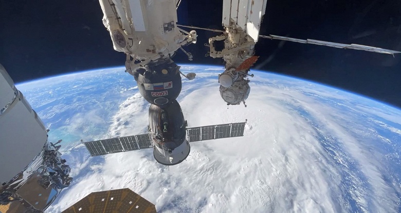 Разрушительный ураган &laquo;Милтон&raquo; показали с борта МКС