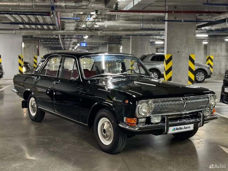 «Всё новое до последнего болта». В России продают «Волгу» с мотором V8 и «автоматом» — такие машины использовались КГБ - 1 «Всё новое до последнего болта». В России продают «Волгу» с мотором V8 и «автоматом» — такие машины использовались КГБ