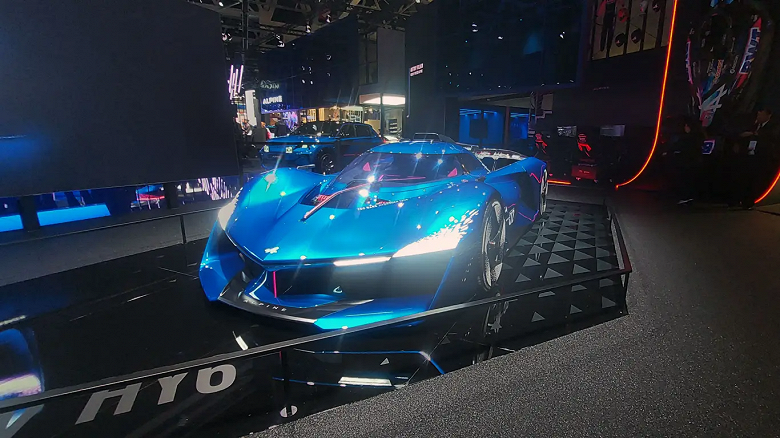 Первый Alpine с водородным двигателем V6 и скоростью более 330 км ч. Представлен Alpine Alpenglow Hy6 - 2 Первый Alpine с водородным двигателем V6 и скоростью более 330 км/ч. Представлен Alpine Alpenglow Hy6