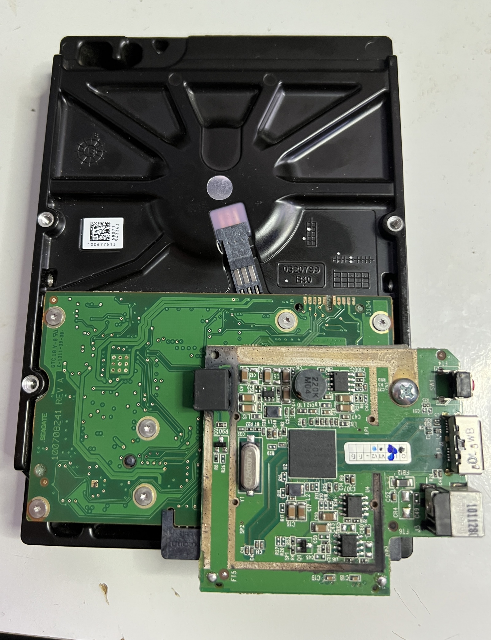 Ремонт HDD Western Digital My Book Essential: система не видит диск, нет питания. Дело в плате - 13 Ремонт HDD Western Digital My Book Essential: система не видит диск, нет питания. Дело в плате - 13