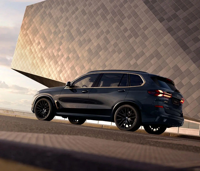 Представлен новый BMW X5 Dark Flame — таких машин выпустят немного - 2 Представлен новый BMW X5 Dark Flame — таких машин выпустят немного