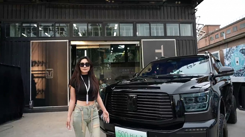 «Черный воин» с мощностью 408 л.с и расходом 2 л 100 км. Представлен Tank 500 Hi4-T Black Warrior - 1 «Черный воин» с мощностью 408 л.с и расходом 2 л/100 км. Представлен Tank 500 Hi4-T Black Warrior