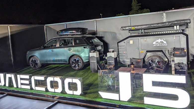 «Взяли Chery Tiggo 4 Pro – и «натянули» кузов в стиле J7». Главный редактор «За рулём» рассказал о Jaecoo J5, который выйдет в России - 2 «Взяли Chery Tiggo 4 Pro – и «натянули» кузов в стиле J7». Главный редактор «За рулём» рассказал о Jaecoo J5, который выйдет в России