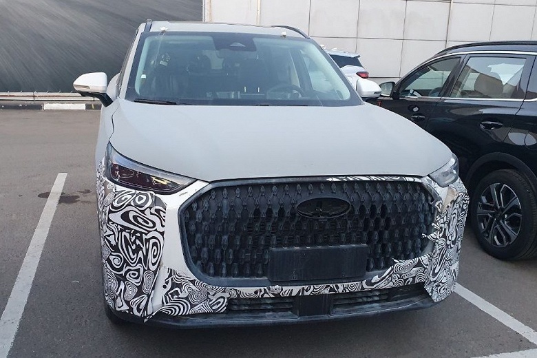 Флагманский кроссовер Chery Tiggo 9 для России заметили в Москве - 1 Флагманский кроссовер Chery Tiggo 9 для России заметили в Москве