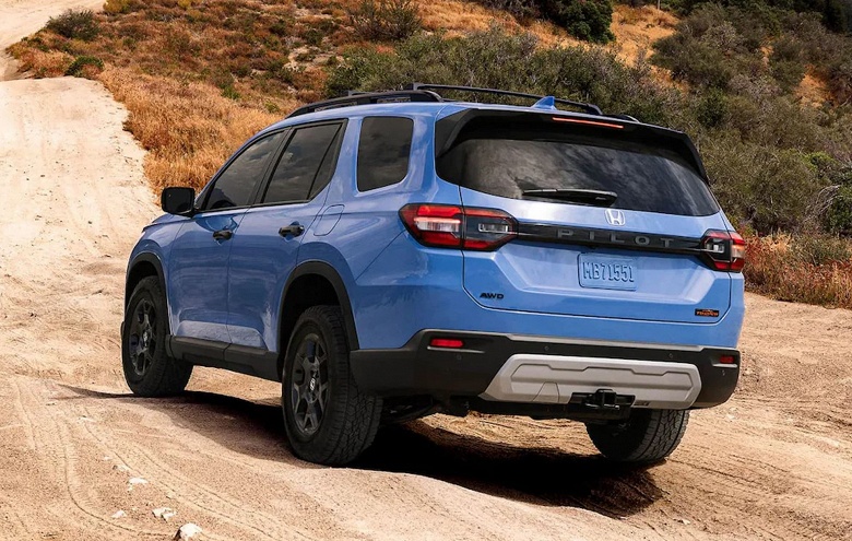 Внедорожник Honda Pilot 2025 стоит в России минимум 6,7 млн рублей, и он гораздо дешевле Toyota Grand Highlander - 2 Внедорожник Honda Pilot 2025 стоит в России минимум 6,7 млн рублей, и он гораздо дешевле Toyota Grand Highlander