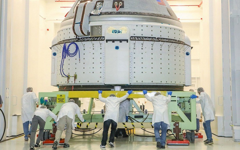 Источники: Boeing рассматривает возможность продажи своего космического бизнеса - 1 Источники: Boeing рассматривает возможность продажи своего космического бизнеса