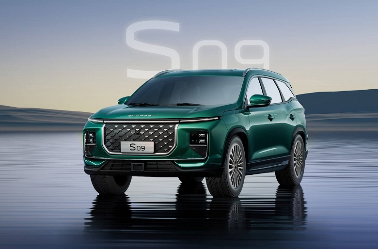 Большой полноприводный кроссовер от Chery для России с 2,0-литровым мотором и классическим 8-ступенчатым «автоматом». Раскрыты комплектации Soueast 09 - 1 Большой полноприводный кроссовер от Chery для России с 2,0-литровым мотором и классическим 8-ступенчатым «автоматом». Раскрыты комплектации Soueast 09